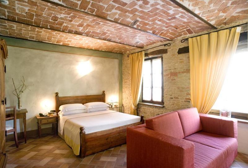 Hotel Relais Montemarino Borgomale Exteriér fotografie