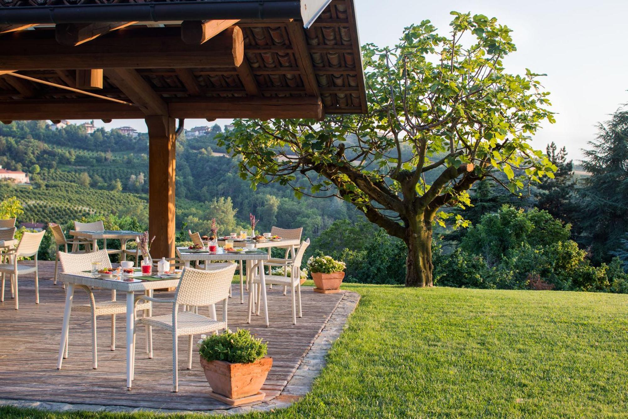Hotel Relais Montemarino Borgomale Exteriér fotografie