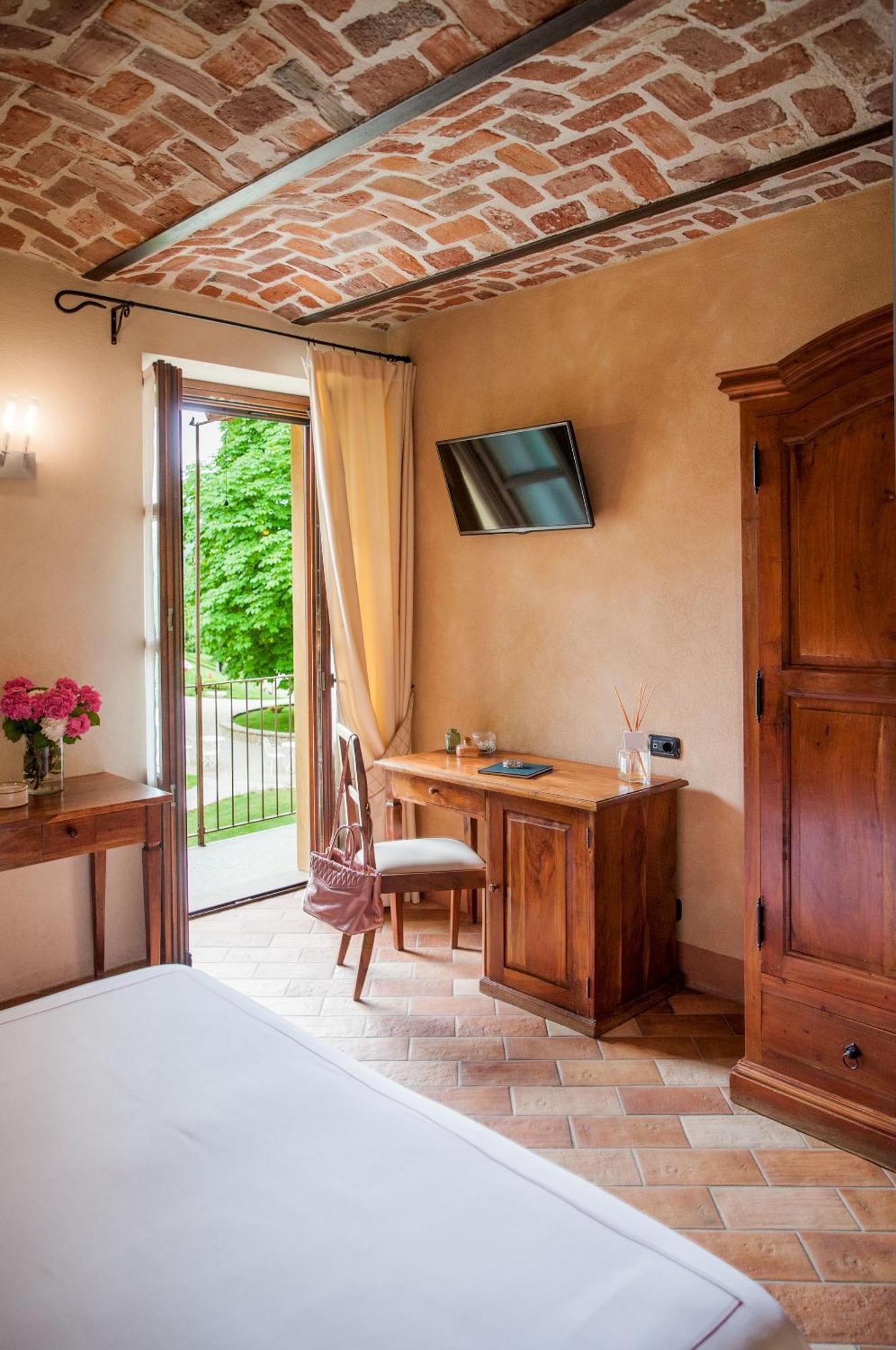 Hotel Relais Montemarino Borgomale Exteriér fotografie