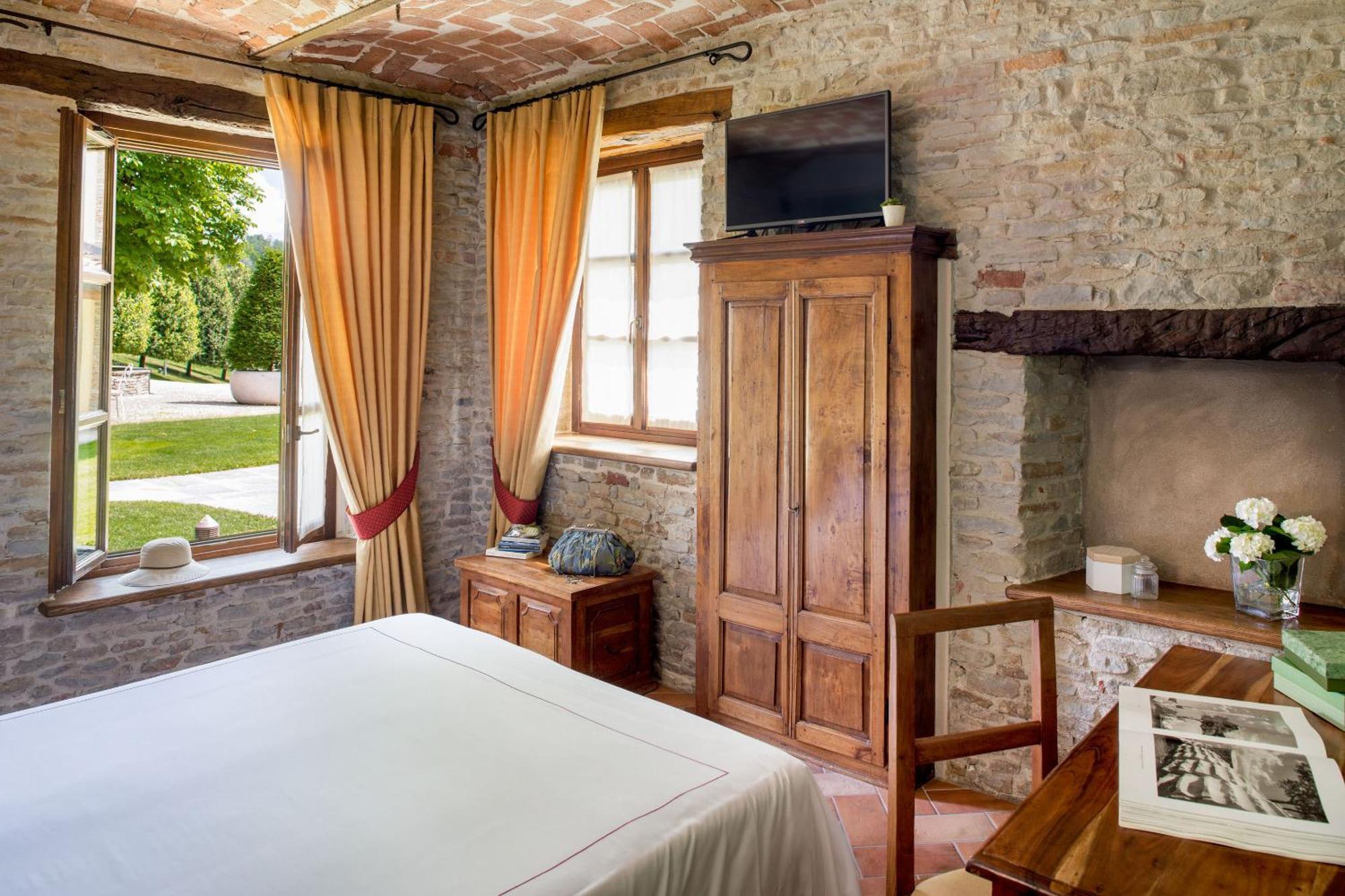 Hotel Relais Montemarino Borgomale Exteriér fotografie