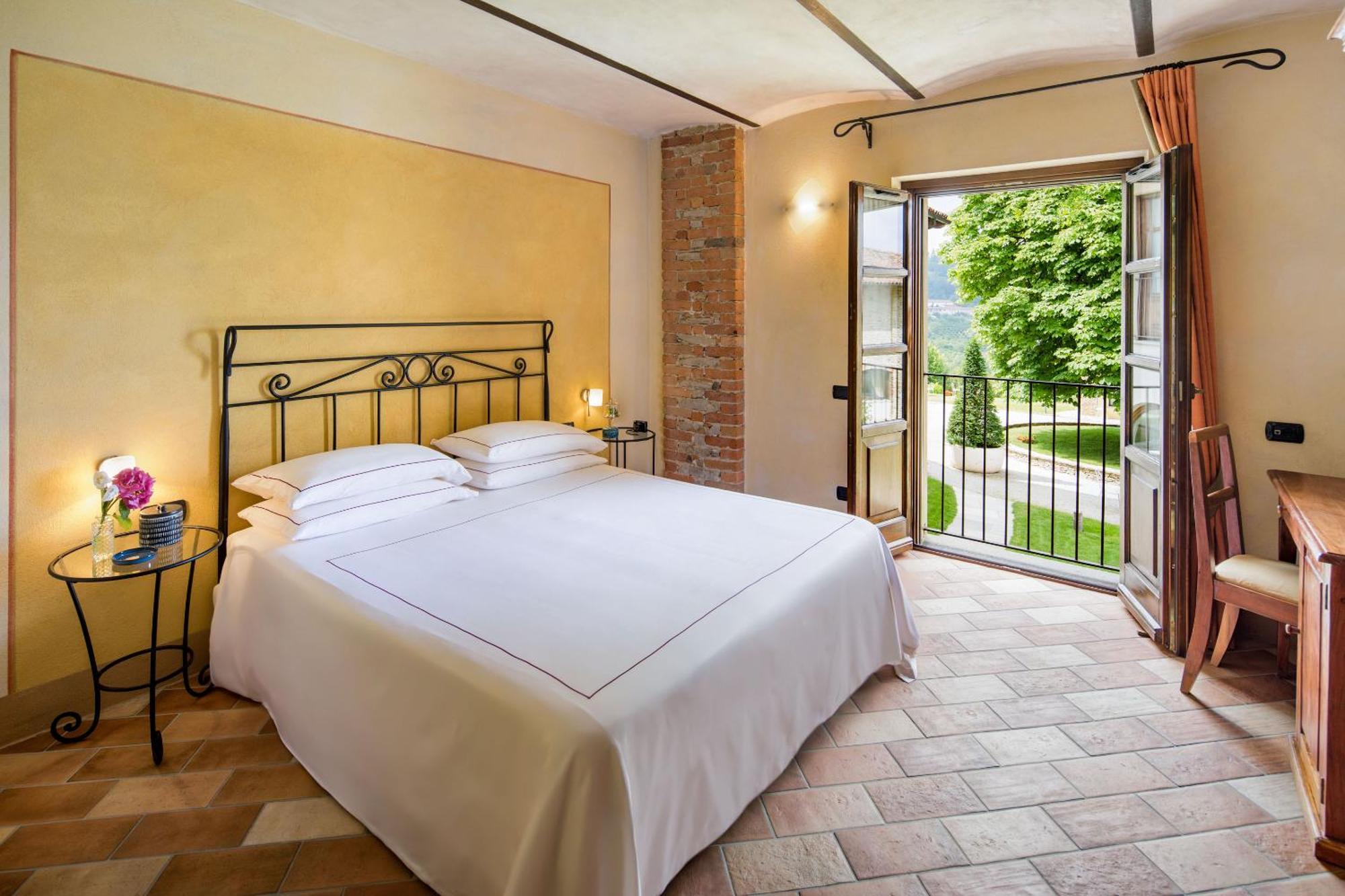 Hotel Relais Montemarino Borgomale Exteriér fotografie